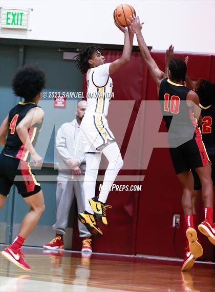 Thumbnail 3 in Fairfax vs Birmingham (CIF LACS Open Division Semifinal) photogallery.