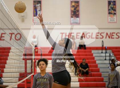 Thumbnail 3 in Lake Nona vs Ocoee photogallery.