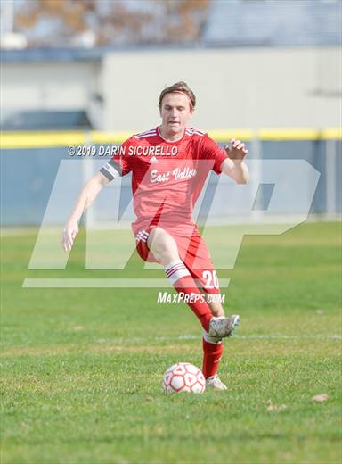 null - Photo 01