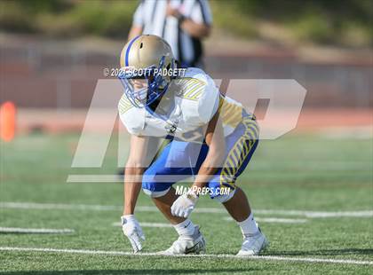 Thumbnail 3 in Valley Center vs San Pasqual photogallery.