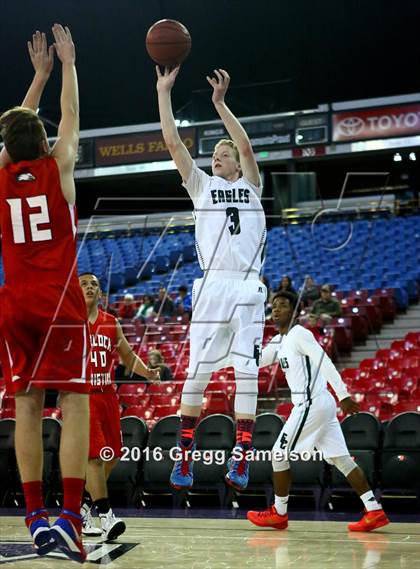 Thumbnail 3 in Turlock Christian @ Elliot Christian photogallery.