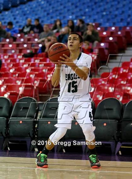 Thumbnail 1 in Turlock Christian @ Elliot Christian photogallery.