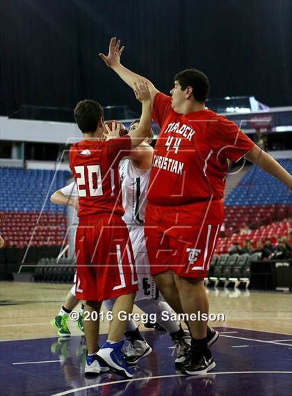 Thumbnail 3 in Turlock Christian @ Elliot Christian photogallery.