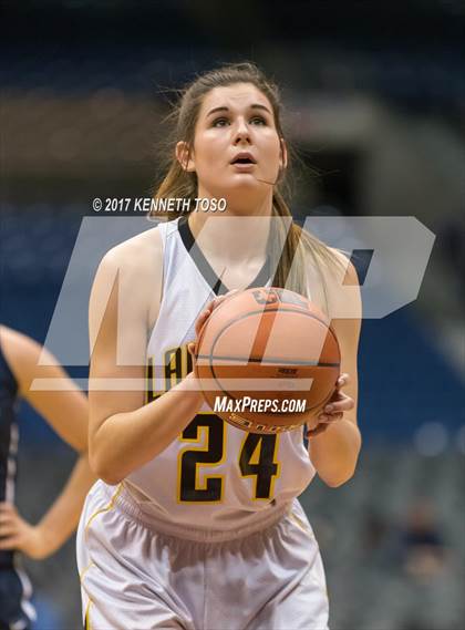 Thumbnail 2 in Canadian vs. Goliad (UIL 3A Semifinal) photogallery.