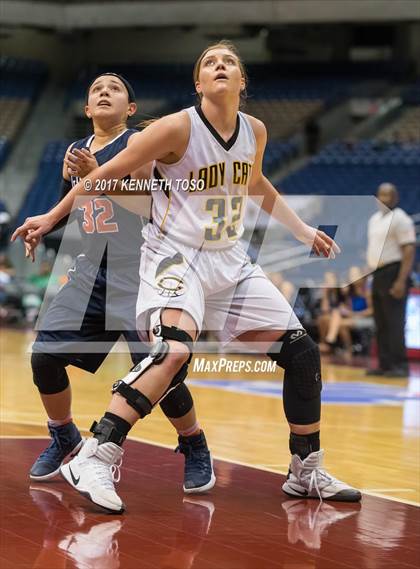 Thumbnail 2 in Canadian vs. Goliad (UIL 3A Semifinal) photogallery.