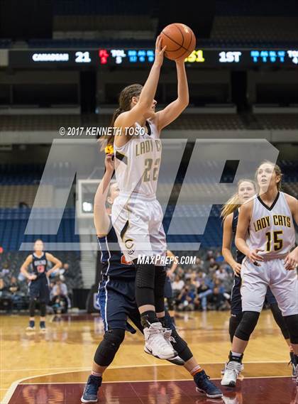 Thumbnail 2 in Canadian vs. Goliad (UIL 3A Semifinal) photogallery.