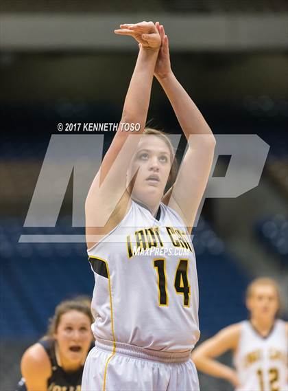 Thumbnail 3 in Canadian vs. Goliad (UIL 3A Semifinal) photogallery.
