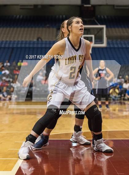 Thumbnail 2 in Canadian vs. Goliad (UIL 3A Semifinal) photogallery.