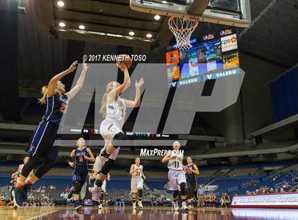 Thumbnail 1 in Canadian vs. Goliad (UIL 3A Semifinal) photogallery.