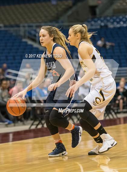 Thumbnail 2 in Canadian vs. Goliad (UIL 3A Semifinal) photogallery.