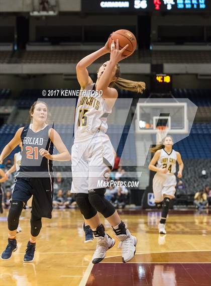 Thumbnail 3 in Canadian vs. Goliad (UIL 3A Semifinal) photogallery.