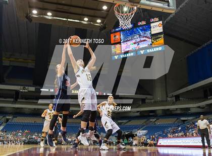 Thumbnail 3 in Canadian vs. Goliad (UIL 3A Semifinal) photogallery.
