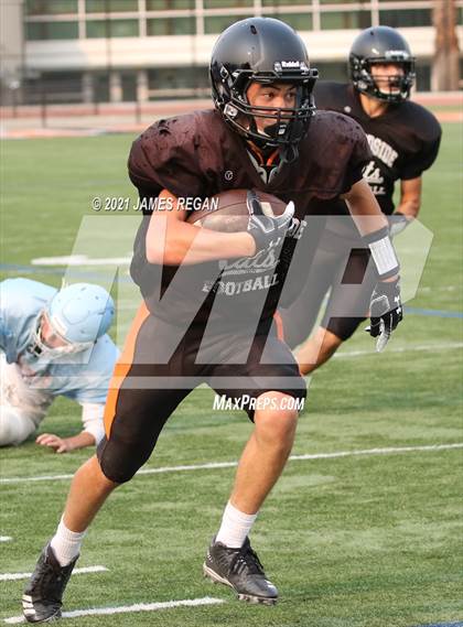 Thumbnail 2 in Hillsdale @ Woodside (Scrimmage) photogallery.
