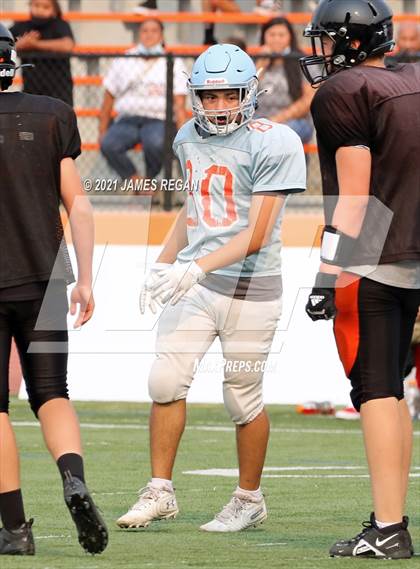Thumbnail 2 in Hillsdale @ Woodside (Scrimmage) photogallery.