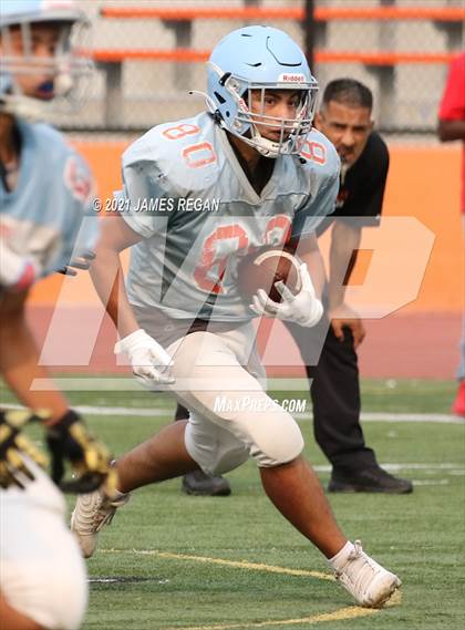 Thumbnail 2 in Hillsdale @ Woodside (Scrimmage) photogallery.