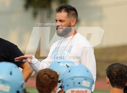 Thumbnail 2 in Hillsdale @ Woodside (Scrimmage) photogallery.