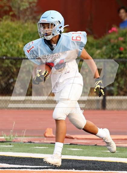 Thumbnail 2 in Hillsdale @ Woodside (Scrimmage) photogallery.