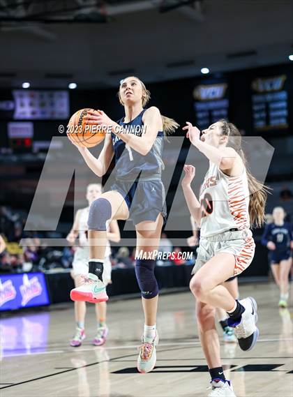 Thumbnail 3 in Carroll County vs. Brentsville District (VHSL Class 3 Final) photogallery.