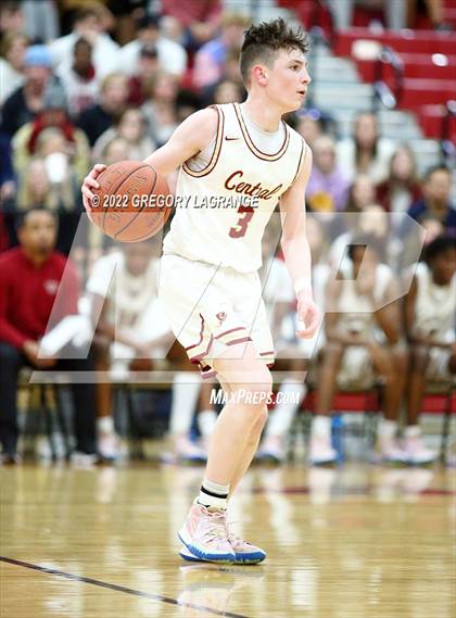 Thumbnail 3 in Fossil Ridge vs Keller Central photogallery.