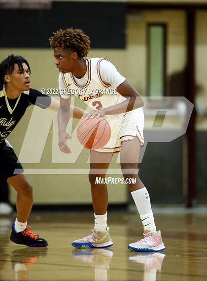 Thumbnail 3 in Fossil Ridge vs Keller Central photogallery.