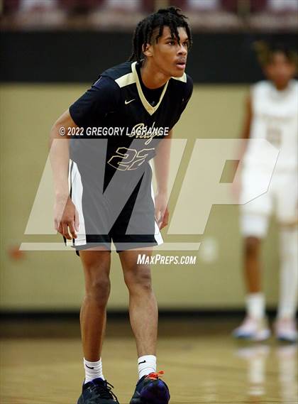 Thumbnail 1 in Fossil Ridge vs Keller Central photogallery.