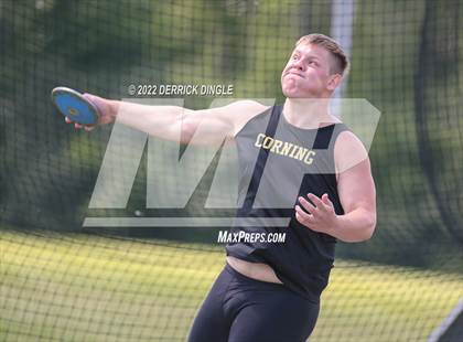 Thumbnail 1 in NYSPHSAA Outdoor Track & Field Championships (Discus) photogallery.
