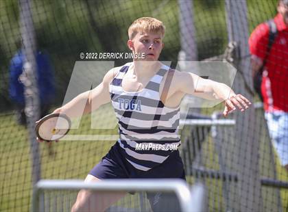 Thumbnail 1 in NYSPHSAA Outdoor Track & Field Championships (Discus) photogallery.