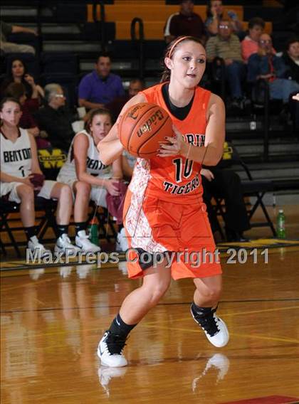 Thumbnail 1 in Benton vs Herrin (Marion Lady Wildcat Invitational) photogallery.