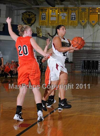 Thumbnail 3 in Benton vs Herrin (Marion Lady Wildcat Invitational) photogallery.