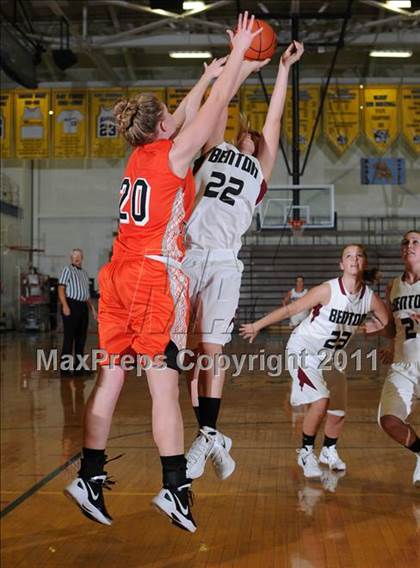 Thumbnail 2 in Benton vs Herrin (Marion Lady Wildcat Invitational) photogallery.