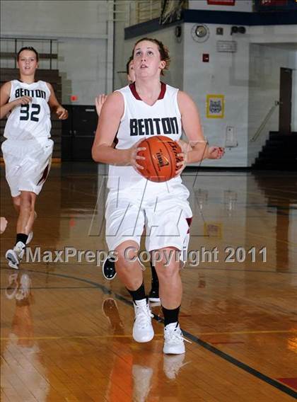 Thumbnail 3 in Benton vs Herrin (Marion Lady Wildcat Invitational) photogallery.