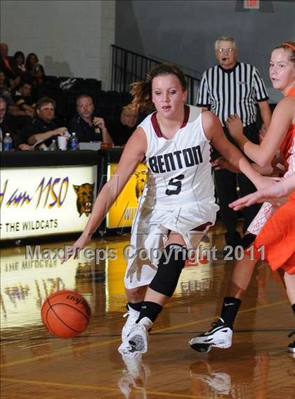 Thumbnail 2 in Benton vs Herrin (Marion Lady Wildcat Invitational) photogallery.