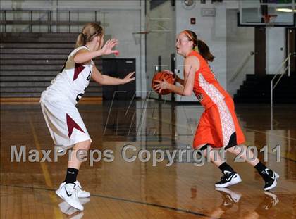 Thumbnail 2 in Benton vs Herrin (Marion Lady Wildcat Invitational) photogallery.