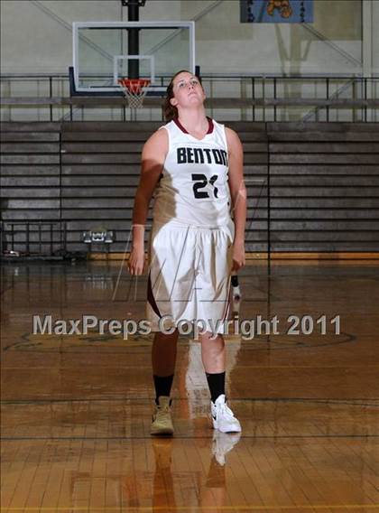 Thumbnail 3 in Benton vs Herrin (Marion Lady Wildcat Invitational) photogallery.