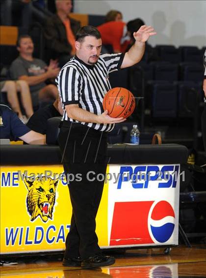 Thumbnail 1 in Benton vs Herrin (Marion Lady Wildcat Invitational) photogallery.