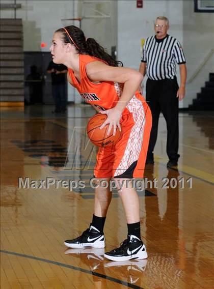 Thumbnail 1 in Benton vs Herrin (Marion Lady Wildcat Invitational) photogallery.
