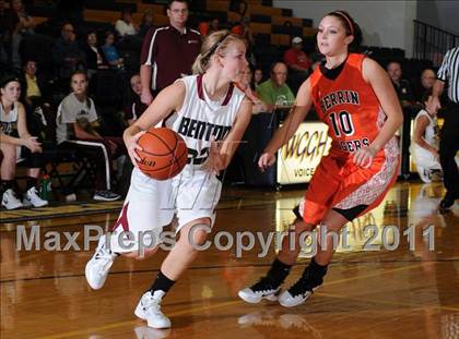 Thumbnail 1 in Benton vs Herrin (Marion Lady Wildcat Invitational) photogallery.