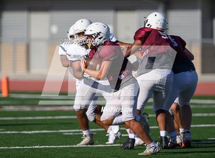 Thumbnail 3 in Central Catholic @ Davenport photogallery.