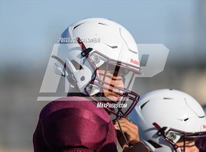 Thumbnail 3 in Central Catholic @ Davenport photogallery.