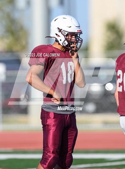 Thumbnail 3 in Central Catholic @ Davenport photogallery.