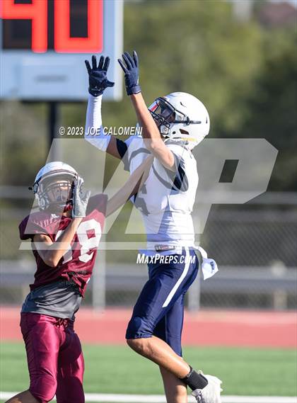Thumbnail 2 in Central Catholic @ Davenport photogallery.