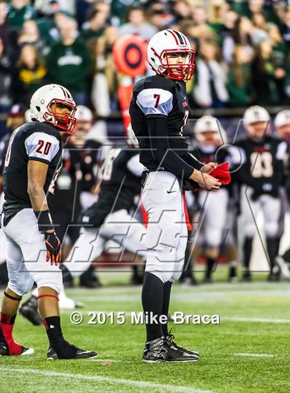 Thumbnail 3 in Nashoba Regional vs. Reading Memorial (MIAA Division 2 Final) photogallery.