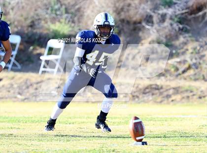 Thumbnail 2 in Mary Star of the Sea vs. Harvard-Westlake photogallery.
