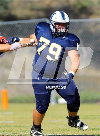 Thumbnail 3 in Mary Star of the Sea vs. Harvard-Westlake photogallery.