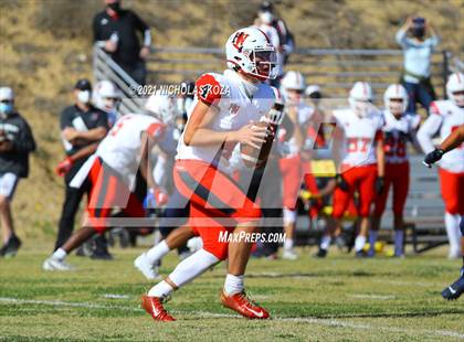 Thumbnail 1 in Mary Star of the Sea vs. Harvard-Westlake photogallery.
