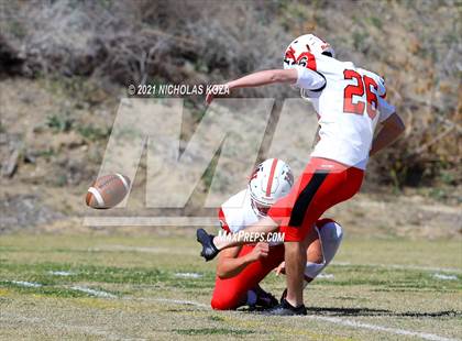 Thumbnail 2 in Mary Star of the Sea vs. Harvard-Westlake photogallery.