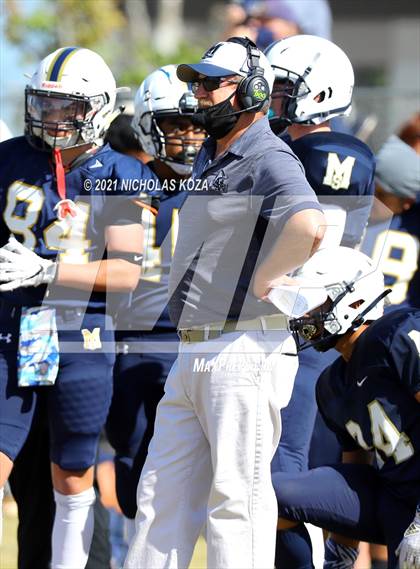Thumbnail 3 in Mary Star of the Sea vs. Harvard-Westlake photogallery.