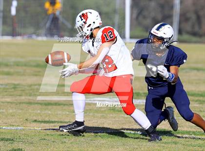 Thumbnail 1 in Mary Star of the Sea vs. Harvard-Westlake photogallery.