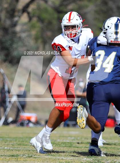 Thumbnail 2 in Mary Star of the Sea vs. Harvard-Westlake photogallery.