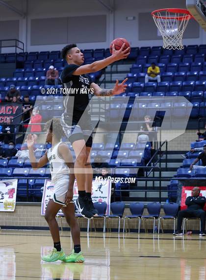 Thumbnail 1 in Birdville vs Guyer (Whataburger Tournament) photogallery.